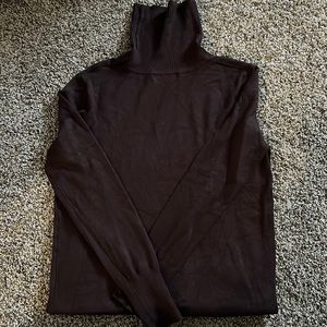 Size small brown turtle neck long sleeve